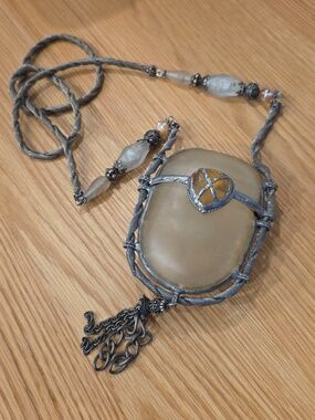 1980's Maya Acrylic Shell purse with beaded strap.